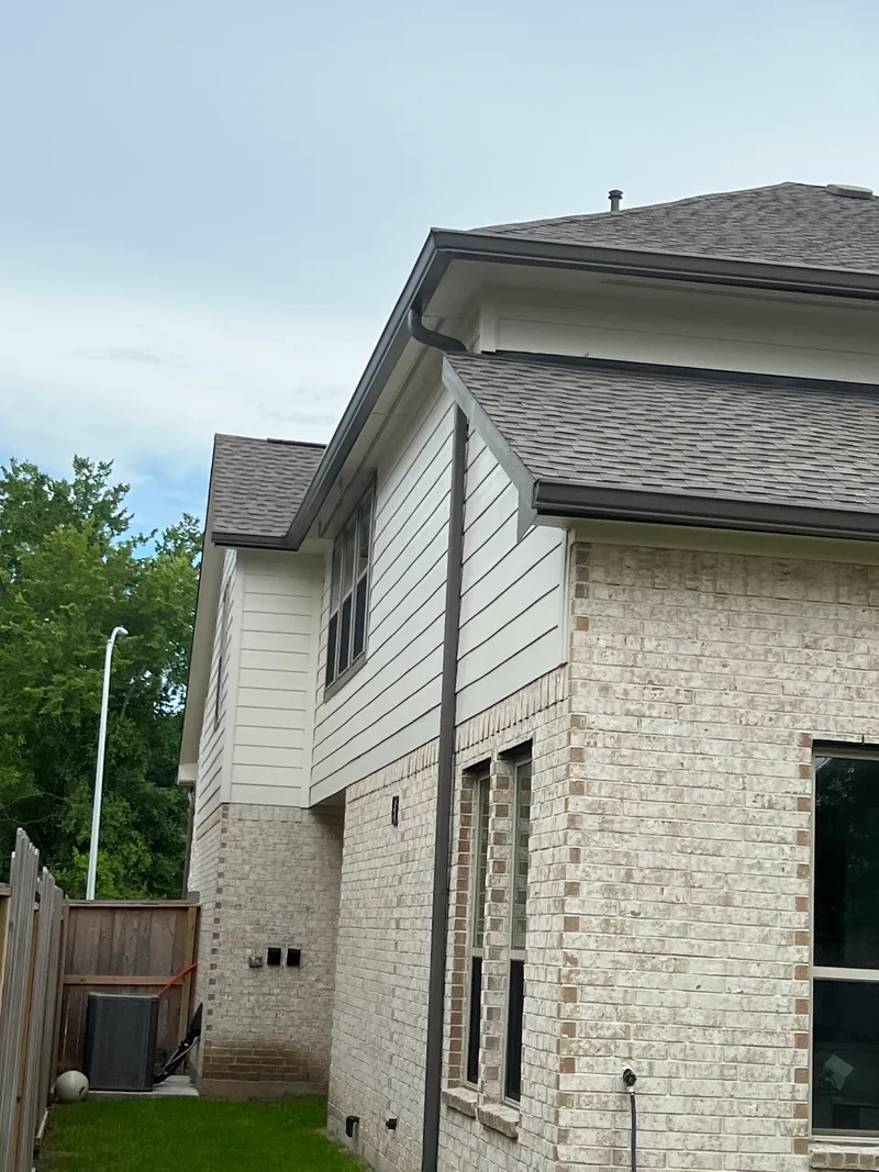 New Gutters & Downspouts